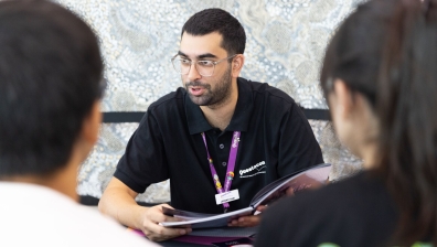 Male Questacon Employee with glasses leading cyber workshop