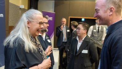 Sophie Wade of Canberra-based cyber company Modern Methodologies speaks with an audience member at last year’s Unlocked event.